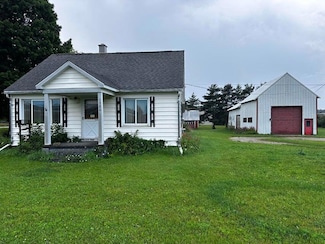 1386 Old 27 N, Gaylord, MI 49735