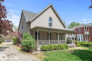 104 W North St, Bloomfield, IA 52537