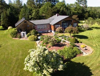45 Barton Whitney Rd, Newport, NH 03773