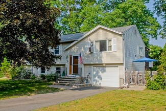 76 Pheasant Run Cir, Feeding Hills, MA 01030