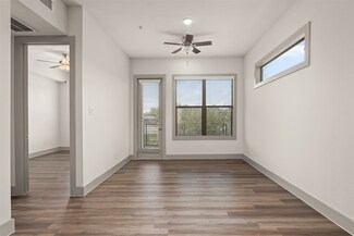 4509 Mount Vernon St Unit 9, Houston, TX 77006