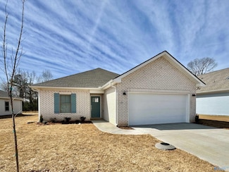 4619 Hampton Glen Cir, Owens Cross Roads, AL 35763