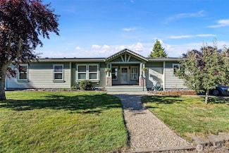 51 E Alder Dr, Port Ludlow, WA 98365