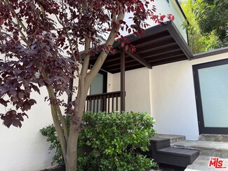 2415 Laurel Pass, Los Angeles, CA 90046