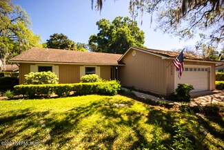 5253 Pear Tree Place, Jacksonville, FL 32211