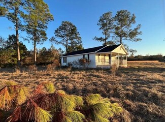 3099 K'Vill Hwy SE, Odum, GA 31555