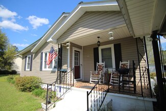 184 Burton St, Midville, GA 30441