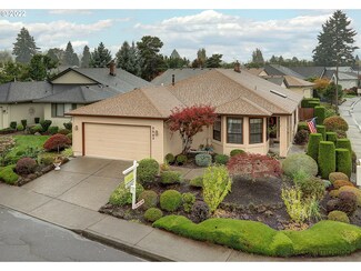 2027 NE 158th Ave, Portland, OR 97230
