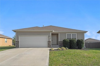 17187 S Kill Creek Rd, Gardner, KS 66030