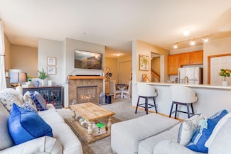 14587 Olivine Way NW, Anoka, MN 55303