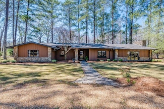 2678 Pine Acres Rd, Pike Road, AL 36064