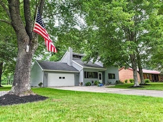 105 Swan Ct, Perry Park, KY 40363