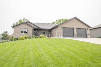 728 19th Ave SE, Rock Valley, IA 51247