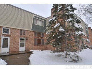 7427 W Franklin Ave, St. Louis Park, MN 55426