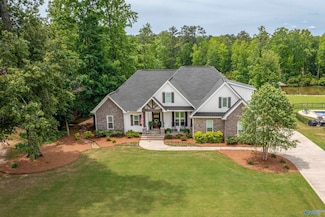 110 Heron Dr SE, Gadsden, AL 35901