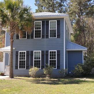 284 Crane Dr, Pawleys Island, SC 29585