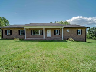 55 Dixie Dr, Taylorsville, NC 28681