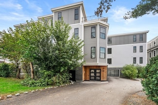 54 River St Unit 10, Boston, MA 02126