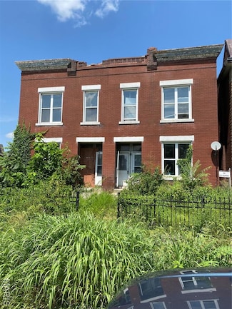 4749 Newberry Terrace, Saint Louis, MO 63113