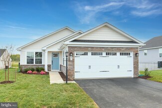 45 Wyoming Way, Hedgesville, WV 25427