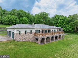 1810 Cupps Run Rd, Terra Alta, WV 26764