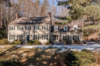 48 Meadow Dr, Hollis, NH 03049
