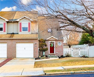 108 Franklin St, Whitehall, PA 18052