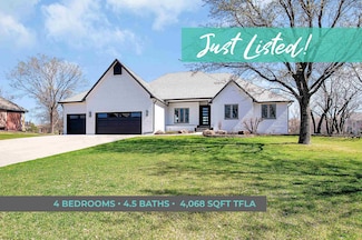 2634 N North Shore Cir, Wichita, KS 67205