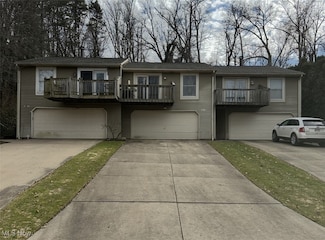 4648 Castlebar St NW, Canton, OH 44708