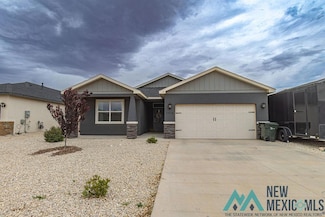 3816 Honeysuckle Dr, Carlsbad, NM 88220