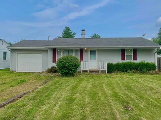 2112 N Watt Ave, Muncie, IN 47303