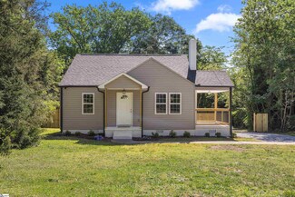 28 Broad Vista Blvd, Taylors, SC 29687