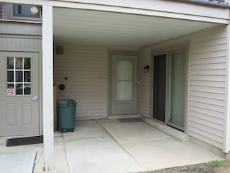 1769 Sessions Walk Unit C, Hoffman Estates, IL 60169