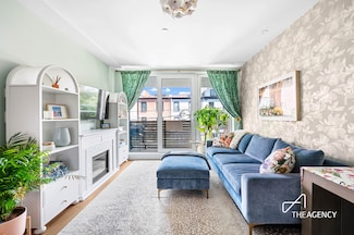 637 Madison St Unit 2R, Null, NY 11221