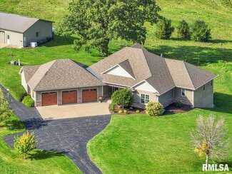 5526 Il Route 84 S, Hanover, IL 61041