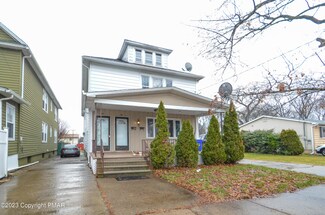 92 Maffett St, Wilkes-Barre, PA 18702