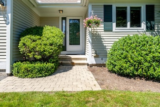 115 Pine Hill Blvd, Mashpee, MA 02649