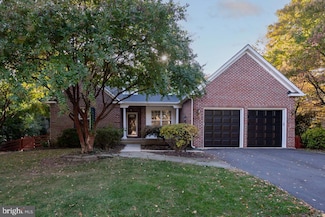 9002 Weir St, Manassas, VA 20110