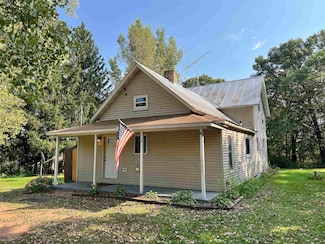 8531 County Road J, Almond, WI 54909