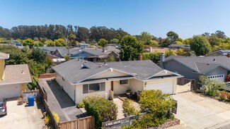 146 Sir Francis Ct, Capitola, CA 95010