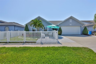 214 Lookout Dr, Apollo Beach, FL 33572