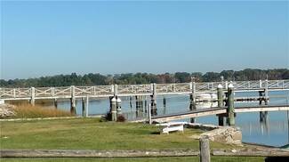 3 Virginia St, Warren, RI 02885