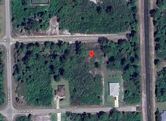 3105 70th St W, Lehigh Acres, FL 33971
