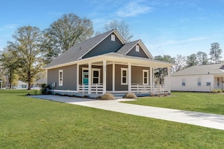 1813 Gordon Rd, Summerton, SC 29148