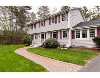 60 Malbone Rd, Assonet, MA 02702