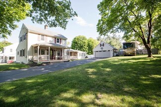 43 Barden Hill Rd, Middleboro, MA 02346