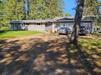 N11622 Grand Ave, Tomahawk, WI 54487