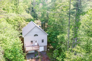 109 Tumblebug Trail Rd, Flat Rock, NC 28731