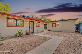 2550 E Sequoyah, Tucson, AZ 85716