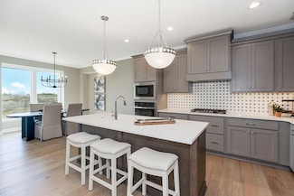24443 W 126th Terrace, Olathe, KS 66061